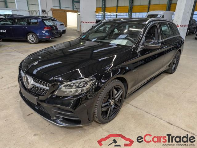 Mercedes C-Klasse T-Mod.-alt C -Klasse T-Modell C 300 de T (205.213)AMG 2.0 AMG Line 225KW AT9 E6d #1
