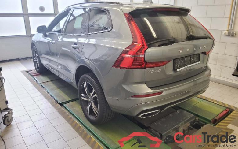 Volvo XC60 (03.2017->) DE - SUV5 T6 Twin Engine AWD EU6d, R Design Plug-In (E6d), 2020 - 2021 #4