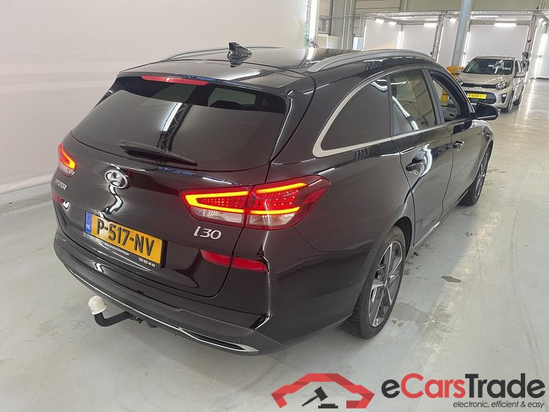 Hyundai i30 Wagon FL'20 Hyundai i30 Wagon 1.5 T-GDI MHEV Premium 5d #2