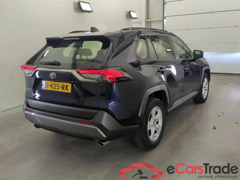 Toyota RAV4 '18 Toyota RAV4 2.0 VVT-iE 2WD Active Automaat 5d #2
