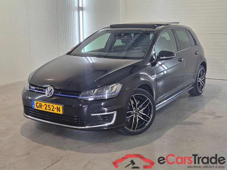 VOLKSWAGEN GOLF 1.4 TSI GTE