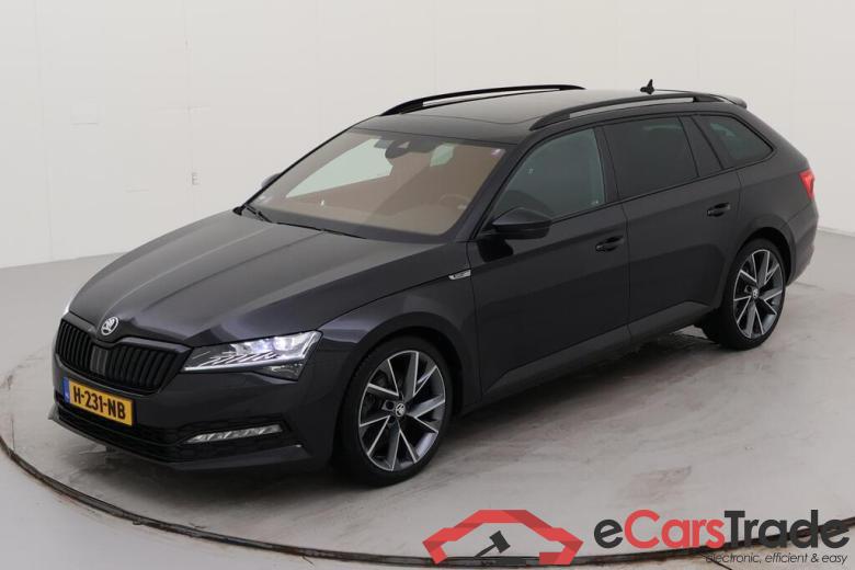 SKODA Superb Combi 110 kW #1