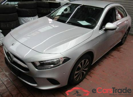 Mercedes A-Class Sedan ´18 A -Klasse Lim. A 200 (177.187) 1.3 120KW AT7 E6d