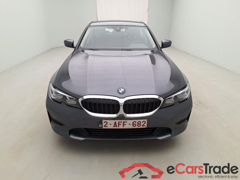 BMW, 3-serie '18, BMW 3 Reeks Berline 318dA (100 kW) 4d