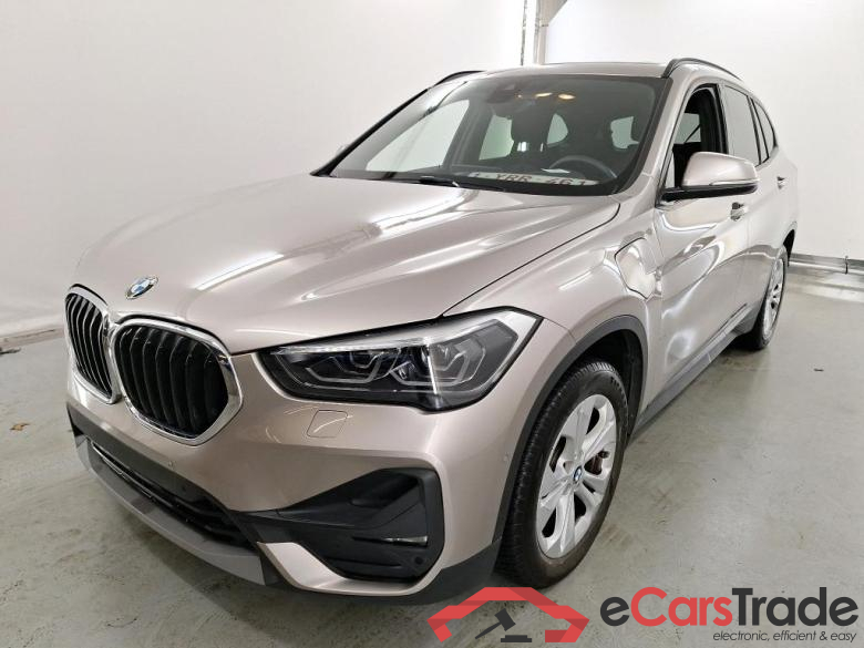 BMW X1 1.5 XDRIVE25E (162KW) Mirror ACO Business Edition Plus Travel
