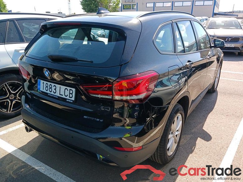 BMW sDrive16d Business BMW X1 / 2015 / 5P / todoterreno sDrive16d Business #2