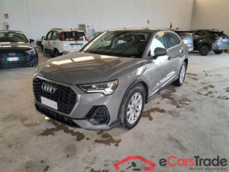Audi 33 AUDI Q3 SPORTBACK / 2019 / 5P / SUV 45 TFSI E S TRONIC BUSINESS PLUS #1