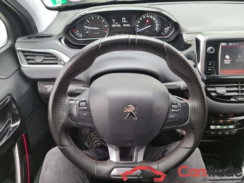 PEUGEOT 208 1.2 PureTech GT-line #6