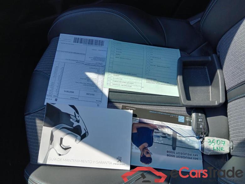 Peugeot 225 e-EAT8 Allure 3008 Hybrid 225 Allure 1.6 Plug-In 225CV AT8 E6d #5