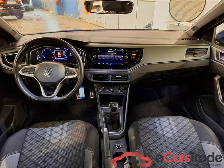 Volkswagen 7 VOLKSWAGEN TAIGO / 2021 / 5P / SUV 1.0 TSI 81KW R-LINE #3