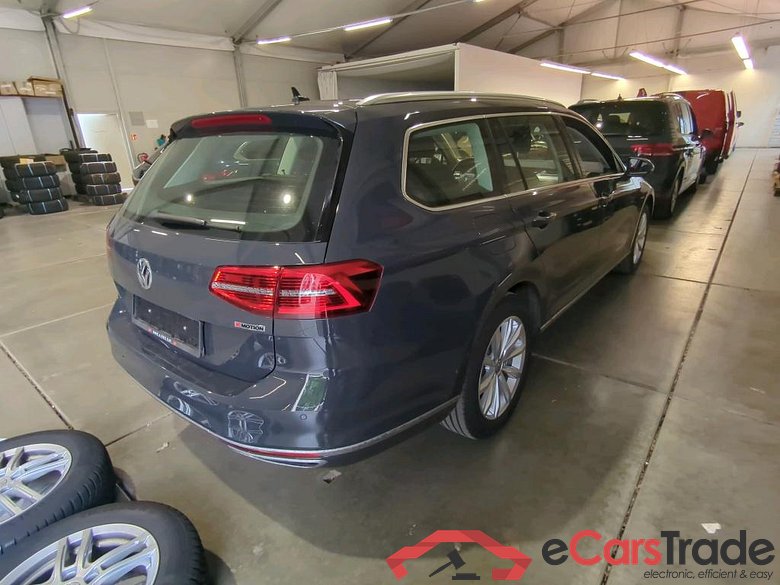 Volkswagen Passat Variant ´14 Passat Variant Highline BMT/Start-Stopp 4Motion 2.0 TDI 140KW AT7 E6 #2