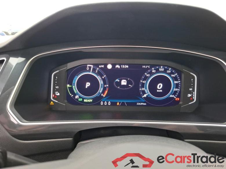 Volkswagen 1.4 eHybrid 245 DSG6 R-Line Exclusive VOLKSWAGEN Tiguan / 2020 / 5P / SUV 1.4 eHybrid 245 DSG6 R-Line Exclusive #6