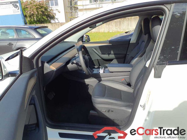 Tesla Model Y DE - SUV5 Dual, Maximale Reichweite Dual AWD, 2021 - 2025 #6