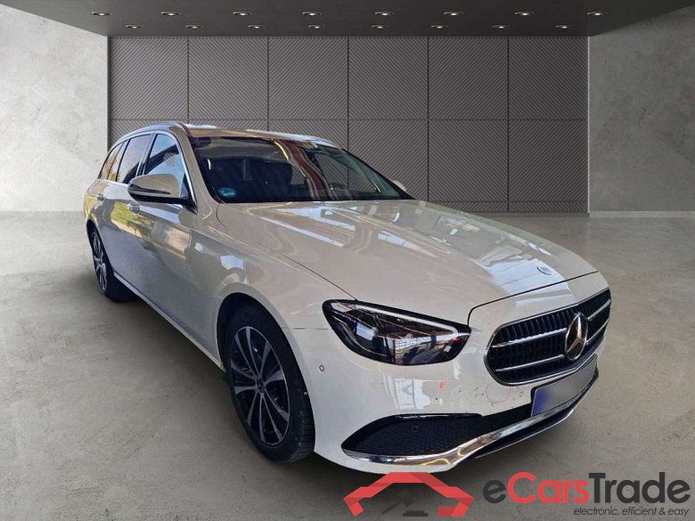 Mercedes-Benz E -Klasse T-Modell (BM 213)(06.2016->) DE - Kb5 E 300 de EU6d, T de Avantgarde (EURO 6d), (Facelift) 2020 - 2023 #2