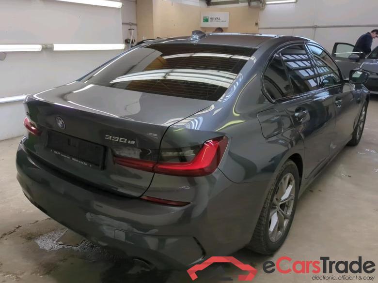 BMW 3-Serie ´18 Baureihe 3 Lim. 330 e M Sport 2.0 185KW AT8 E6d #2