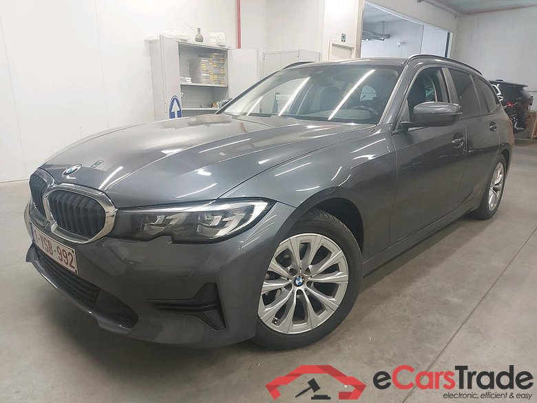 BMW - BMW 3 TOURING 320dA 163PK Advantage Business Edition & Travel & Comfort Entry & Towing Hook