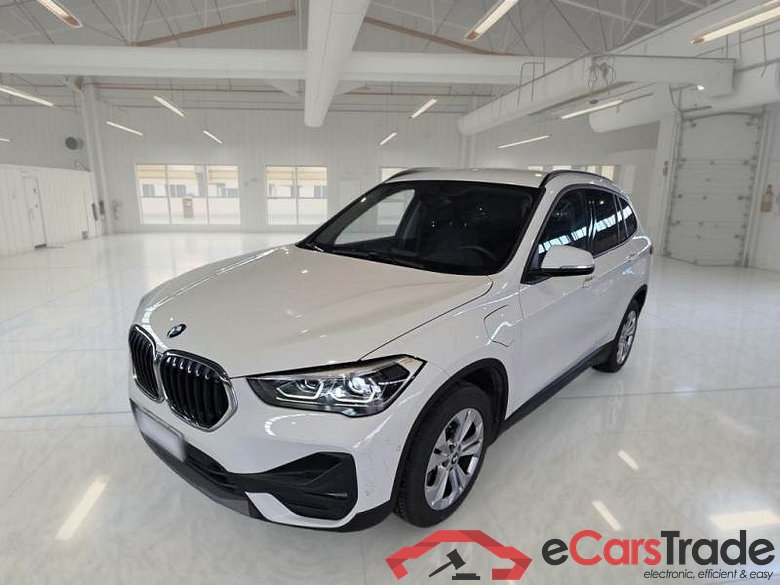 BMW 49 BMW X1 / 2019 / 5P / SUV XDRIVE 25E BUSINESS ADVANTAGE AUTOMATICO
