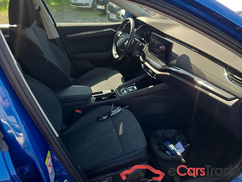 Skoda  Octavia Combi (NX3)(2020) Oct.C.2.0TSI 140 Style 4x4 AT #6