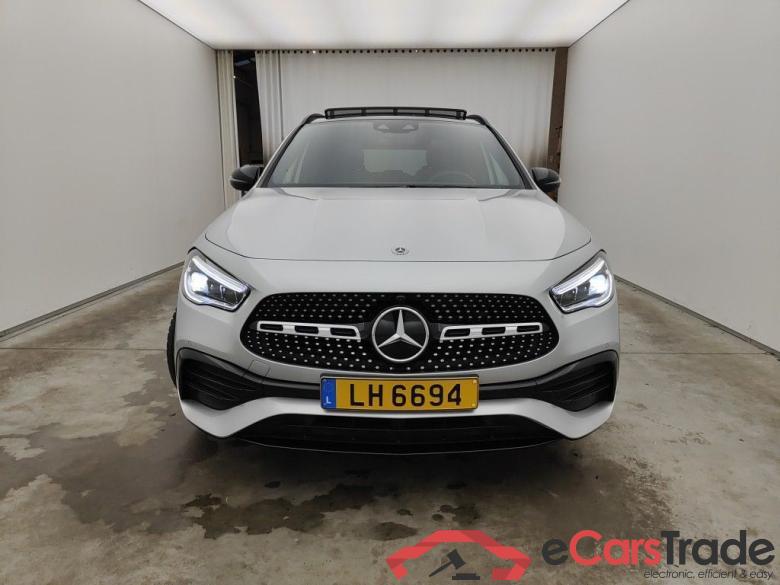 MERCEDES CLASSE GLA DIESEL (H247) GLA 200 d 150 4-Matic Business Solution 5d #1
