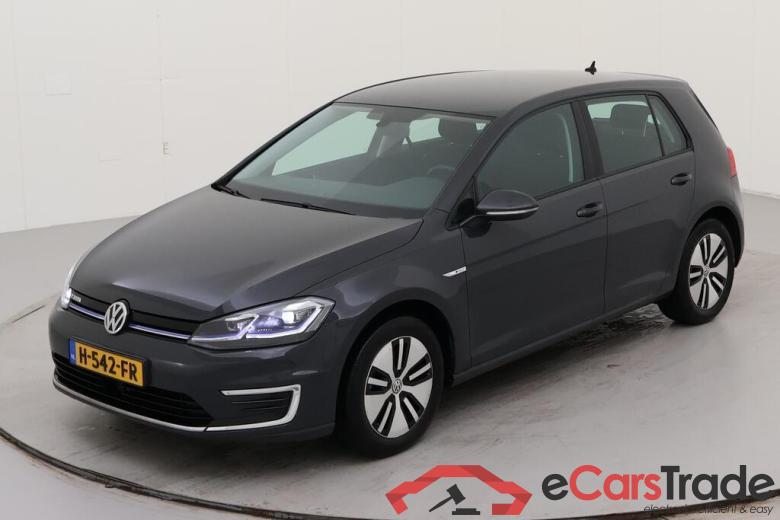 VOLKSWAGEN e-Golf  #1
