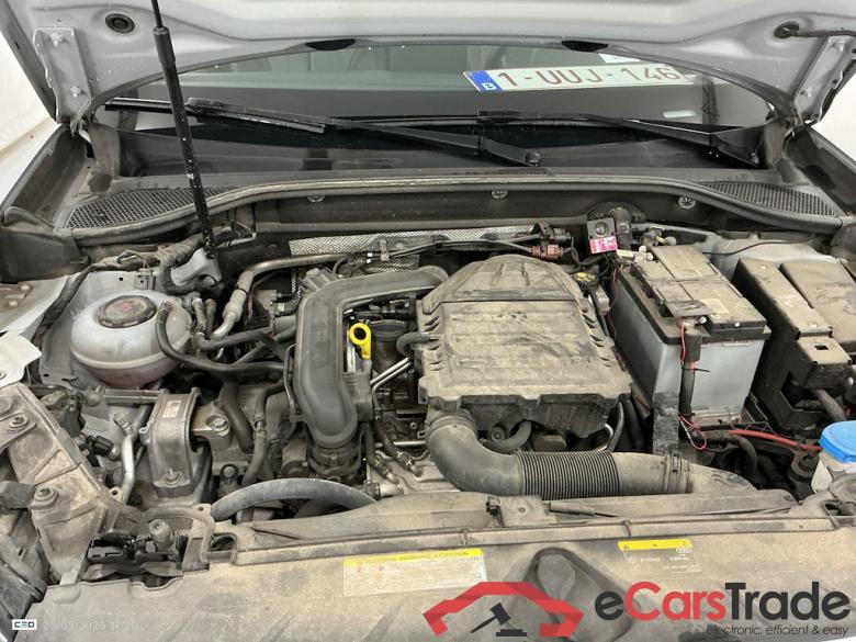 AUDI Q2 1.0 TFSI Design STOCK Business Plus #6