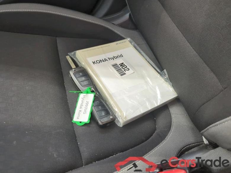 Hyundai Kona '17 Hyundai KONA 1.6 GDI HEV Comfort 5d #4