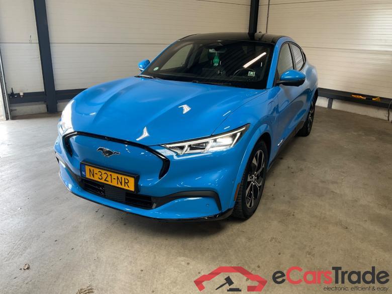 FORD Mustang Mach-E Ext. FE AWD 98 kWh #1