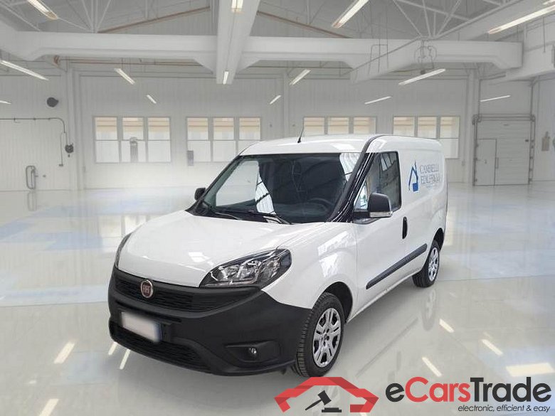 Fiat 48 FIAT DOBLÒ CARGO / 2014 / 4P / VETT. FURGONATA CH1 LOUNGE 1.3 MJET 95CV E6D SeS