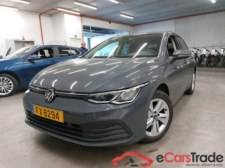 VOLKSWAGEN - VW  GOLF TSI 110PK DSG Life With Climatic & Nav Discover Media   * PETROL *