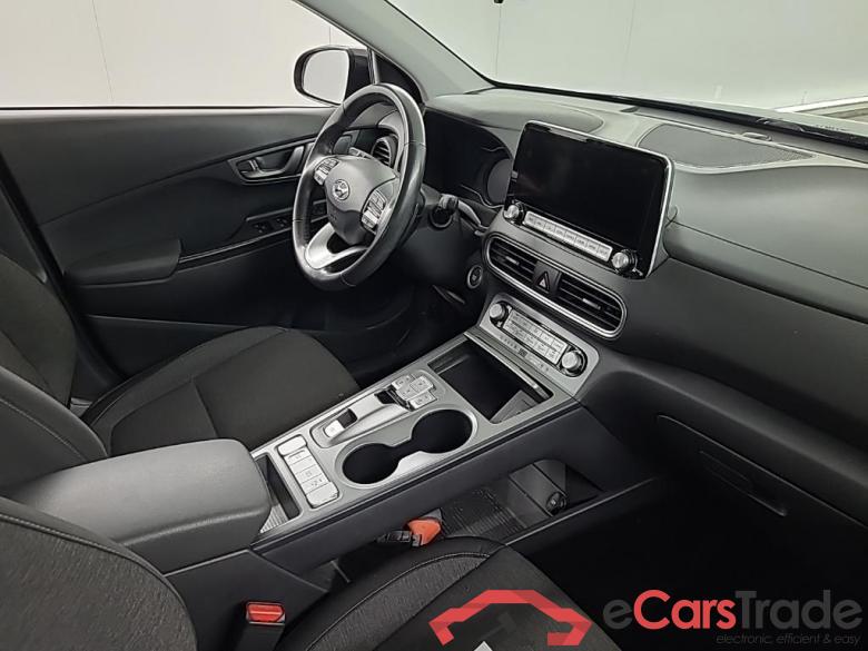 HYUNDAI Kona Comfort Electric 64 kWh 5D #6