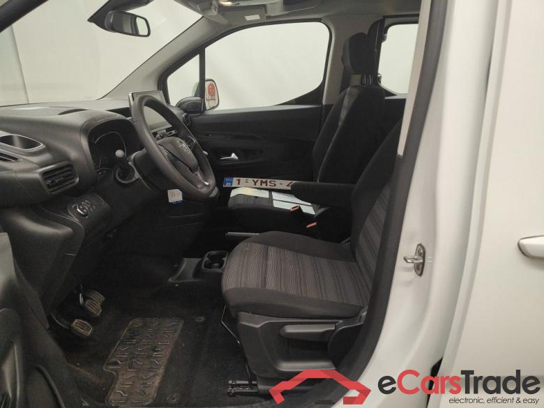 Opel Combo Life 1.2 Turbo Start/Stop Edition L1H1 5d #3