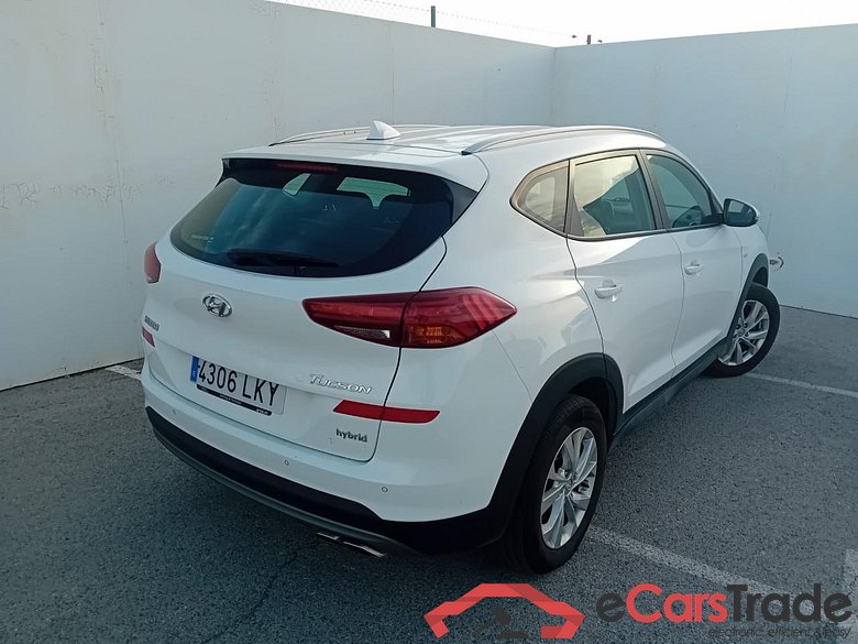 Hyundai 1.6 CRDI 85kW (116CV) 48V SLE 4X2(SP)(SL) HYUNDAI Tucson / 2018 / 5P / todoterreno 1.6 CRDI 85kW (116CV) 48V SLE 4X2(SP)(SL) #2