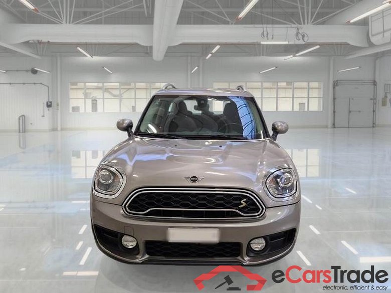 MINI COUNTRYMAN / 2016 / 5P / BERLINA COOPER S E ALL4 HYPE AUTOMATICA #6