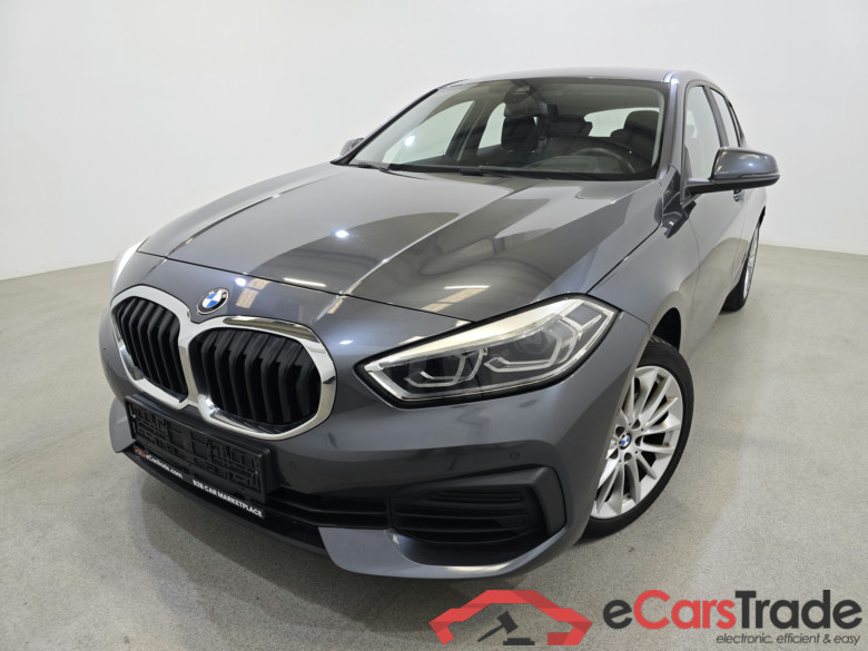 BMW 118i Advantage Aut. LED-Xenon LC-Pro Navi KeylessGo Camera Klima PDC ...