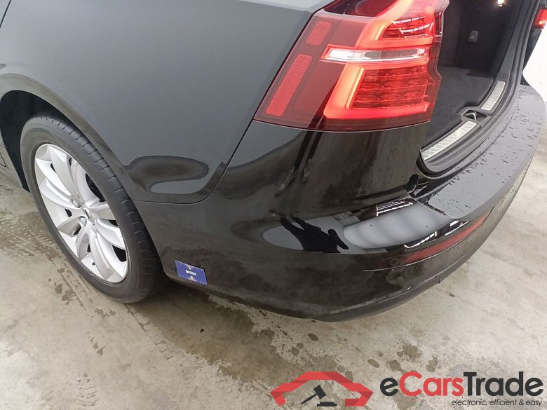Volvo V60 D3 Geartronic Momentum Pro 5d #4