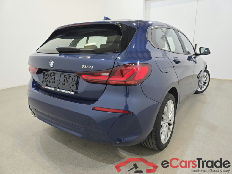 BMW 118i 136Hp Aut. LED-Xenon LC-Pro Navi KeylessGo Klima PDC ... #4