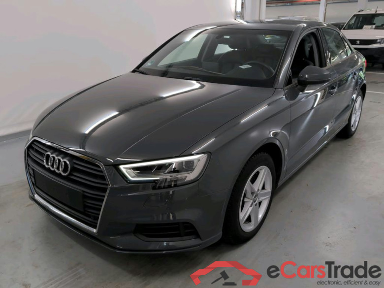 AUDI A3 SEDAN - 2017 30 TFSI (EU6d-TEMP) Business Plus Platinum Technology