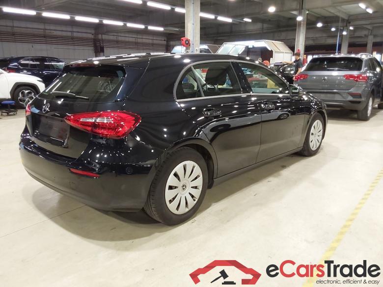 MERCEDES-BENZ A-CLASS 2.0 A 180 D BUSINESS SOLUTION ESSENTIAL #4