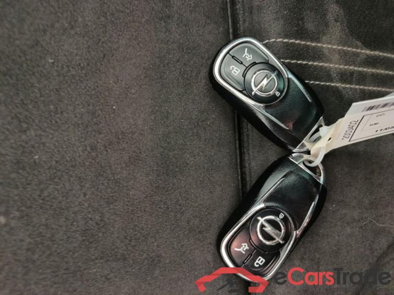 OPEL ASTRA SPORTS TOURER DIESEL - 2020 1.5 Turbo D 122 Elegance S/S 5d #4