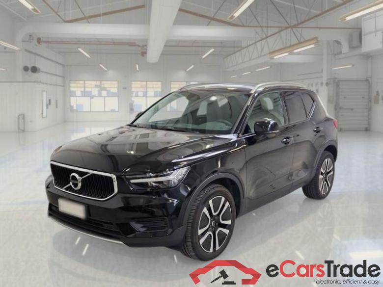 VOLVO XC40 / 2017 / 5P / SUV T3 GEATRONIC BUSINESS PLUS #1