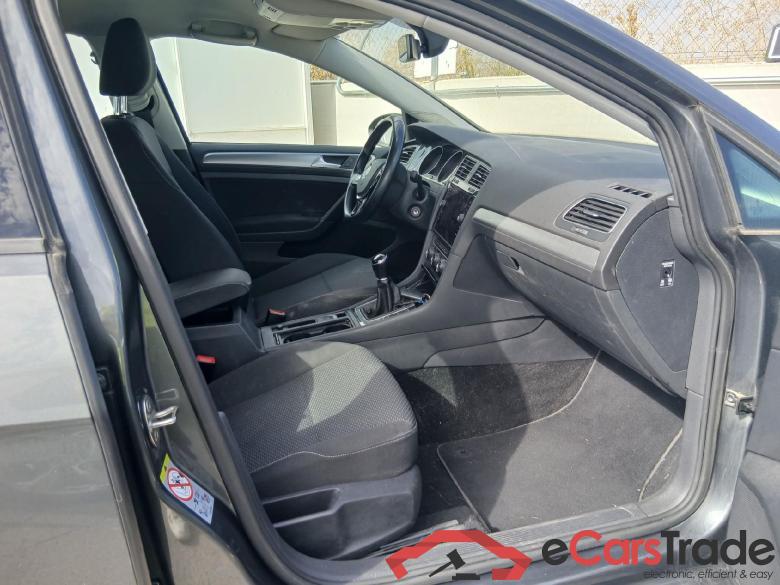 VOLKSWAGEN Golf / 2016 / 5P / familiar Last Edition 1.6 TDI 85kW(115CV) Variant #6
