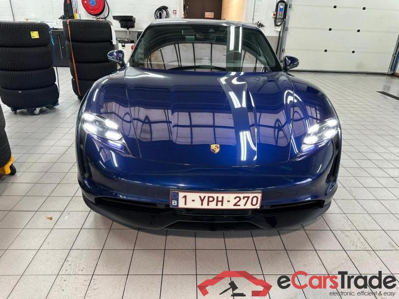 PORSCHE Taycan  #3