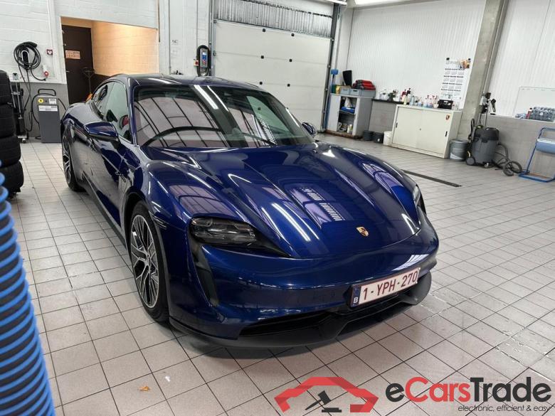 PORSCHE Taycan  #5