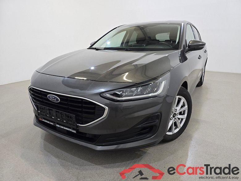 Ford Focus 1.5 EcoBlue Facelift LED Navi KeylessGo Camera Klima PDC ...