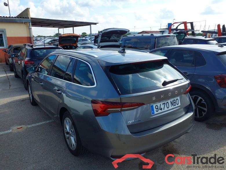 SKODA Octavia 2.0 TDI 110 kW (150CV) DSG 7 vel Automático Combi Design (Pano) #2