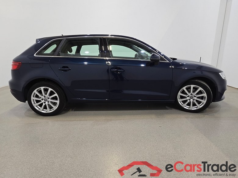 Audi A3 Sportback 1.0 30 TFSI Design LED Virtual Navi Leather Camera Klima PDC ... #5