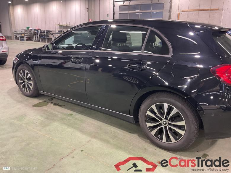 MERCEDES-BENZ A-CLASS 2.0 A 180 D BUSINESS SOLUTION #3 MERCEDES-BENZ A-CLASS 2.0 A 180 D BUSINESS SOLUTION #3