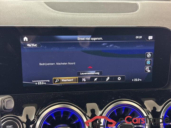 Mercedes GLA 180d AMG Night Aut. LED-Xenon Widescreen Ambient Navi 1/2 Sport-Leather-Alcantara KeylessGo Camera Klima PDC ... #6