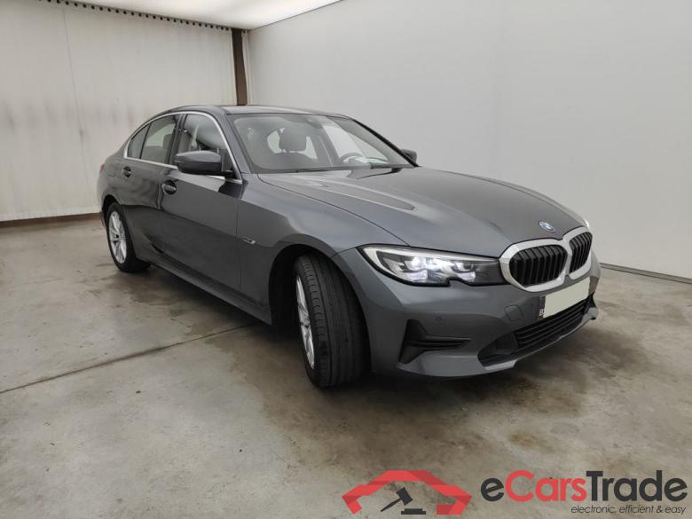 BMW 320e Plug-In Hybrid Aut. LED-Xenon LC-Pro Navi KeylessGo Klima PDC ... #2