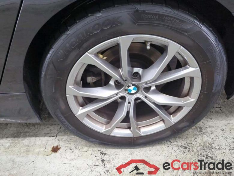 BMW 3-serie Touring 318i Executive Ed. #5 BMW 3-serie Touring 318i Executive Ed. #5